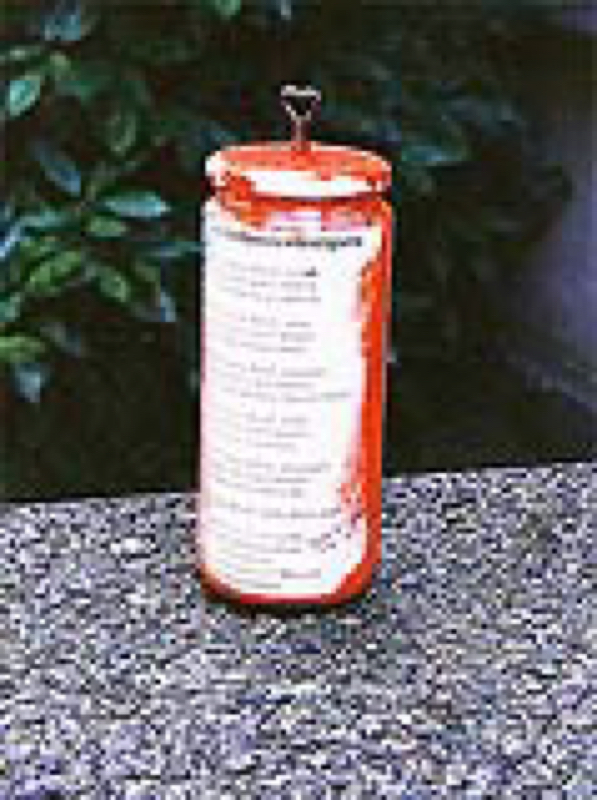 1994-08-Les-Art-Objekt-mit-Lyrikinhalt-Glas-mit-Schraubdecken-und-Aufhaengevorrichtung-und-Lyrik-im-Glas-rote-Lackfarbe-9x21cm